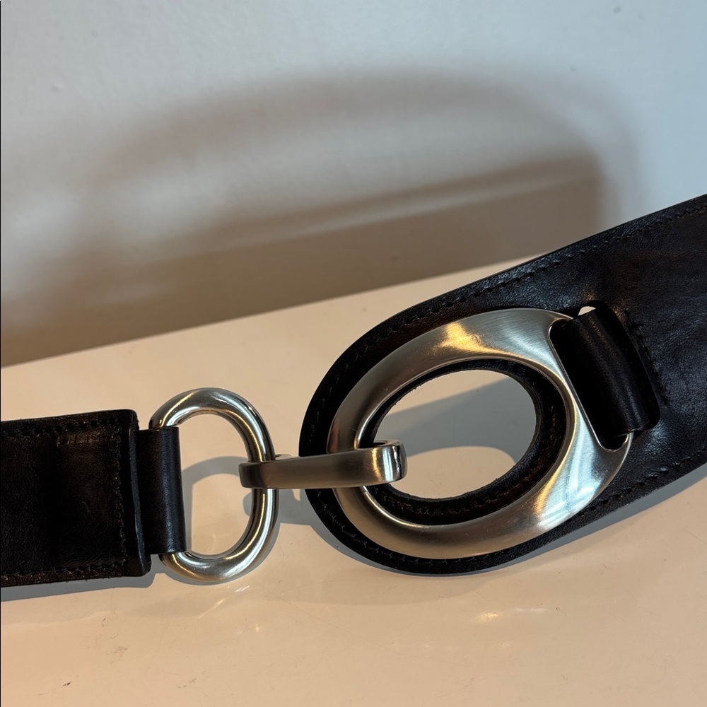 Brave 1992 black leather and elastic belt with brushed silver buckle size 36 - Picture 2 of 15